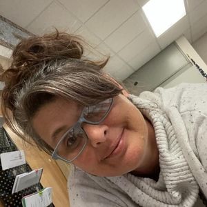 Meet your Posher, Ramona